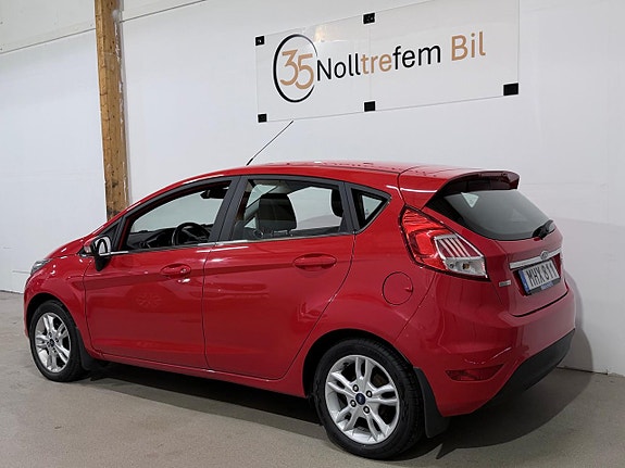 Ford Fiesta 3 of 5
