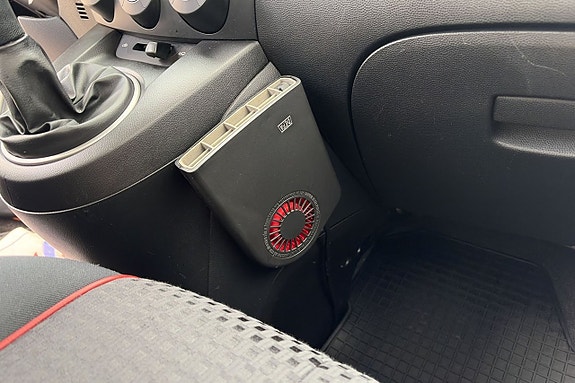 Mazda 2 14 of 19