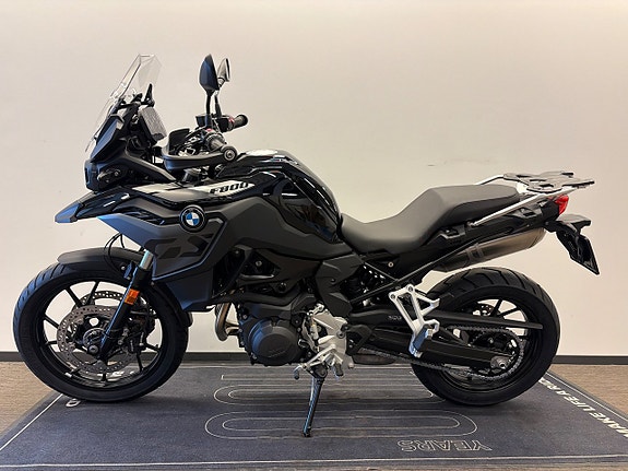 BMW F800GS Triple Black Lågt Chassi 760mm Demo 4 of 4
