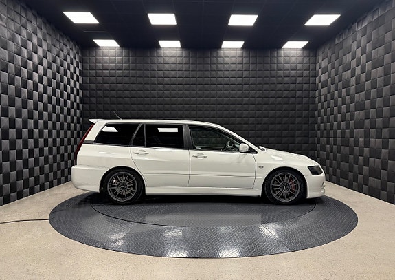 Mitsubishi Lancer 8 of 23