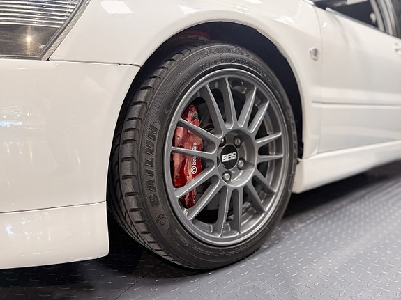 Mitsubishi Lancer 13 of 23