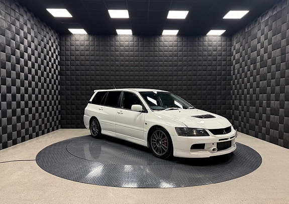 Mitsubishi Lancer 9 of 23