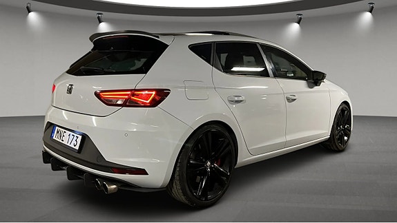 Seat Leon 5 of 5