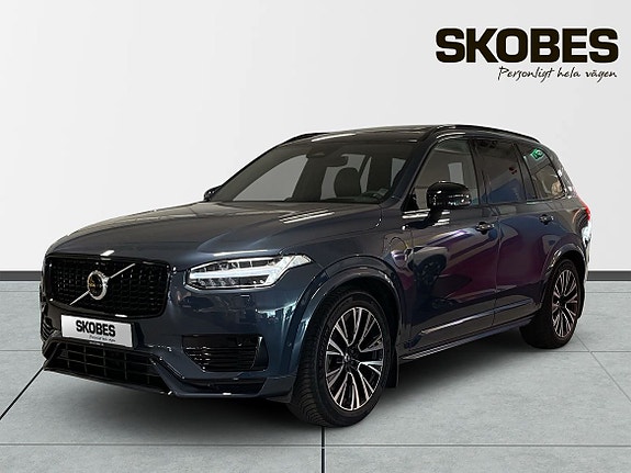 Volvo XC90 3 of 5