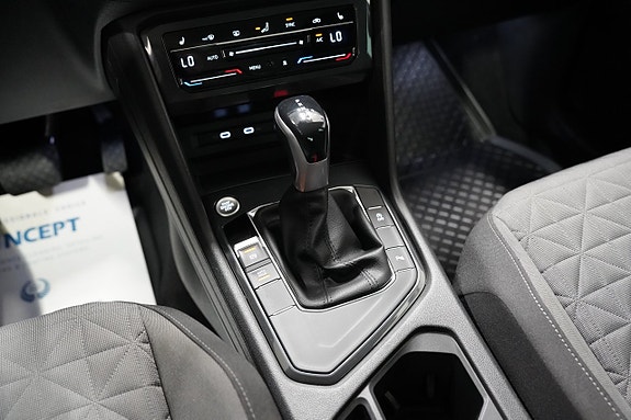 Volkswagen Tiguan 13 of 22