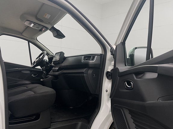 Nissan Primastar 30 of 30