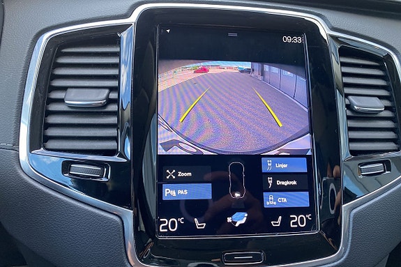 Volvo XC90 23 of 29