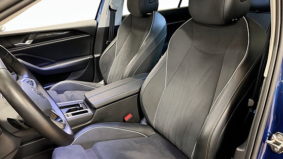 Volkswagen Passat 8 of 15