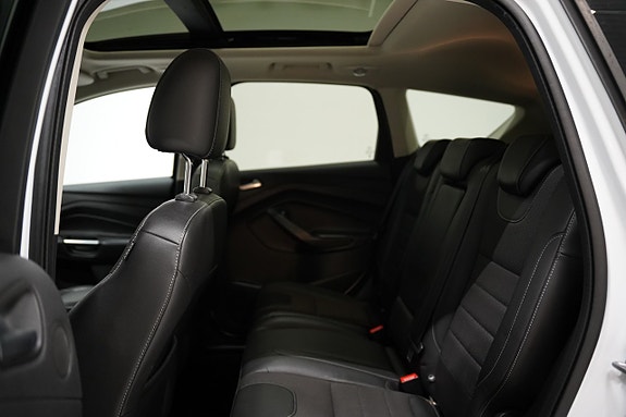 Ford Kuga 19 of 22