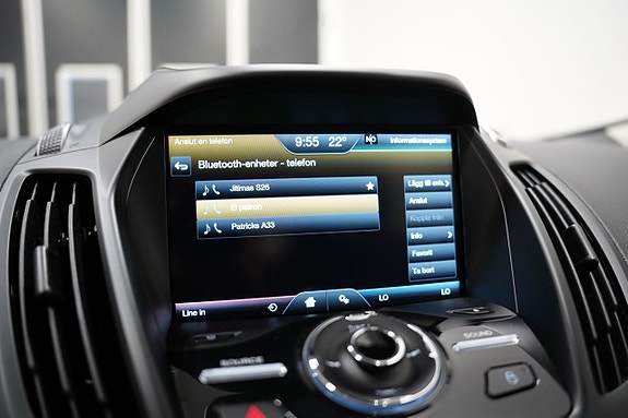 Ford Kuga 18 of 22