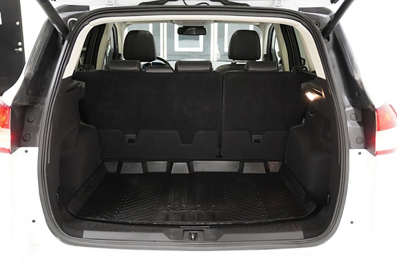 Ford Kuga 22 of 22