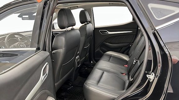 MG ZS 5 of 5