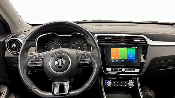 MG ZS 4 of 5