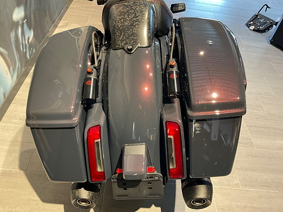 Harley-Davidson CVO StreetGlide ST 121 High Output omgående leverans 12 of 13
