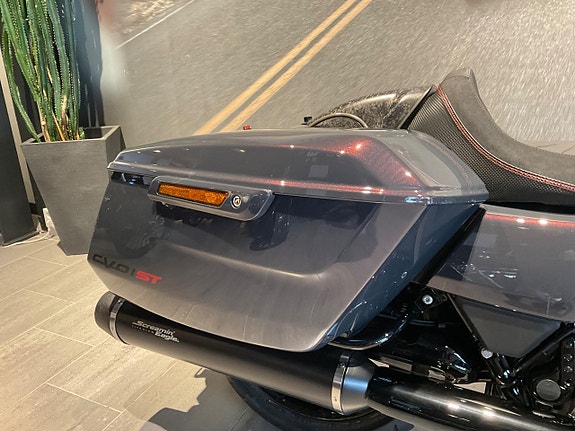 Harley-Davidson CVO StreetGlide ST 121 High Output omgående leverans 9 of 13