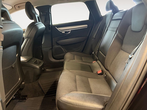 Volvo V90 14 of 21