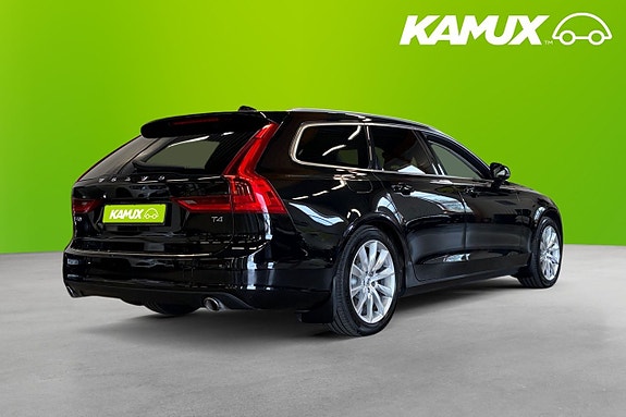 Volvo V90 4 of 5