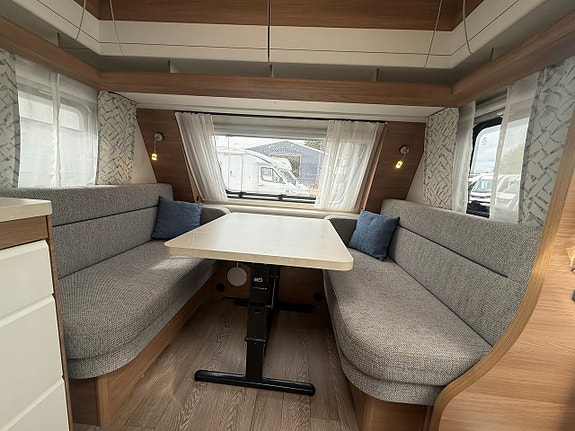 Hobby DE luxe 495 WFB 6 of 15