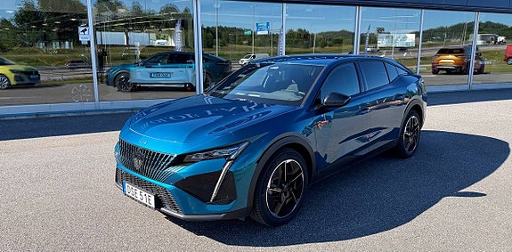 Peugeot 408 8 of 8