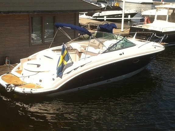 Chaparral 28.5 fot med Volvo Penta 320 hk V8 2 of 17
