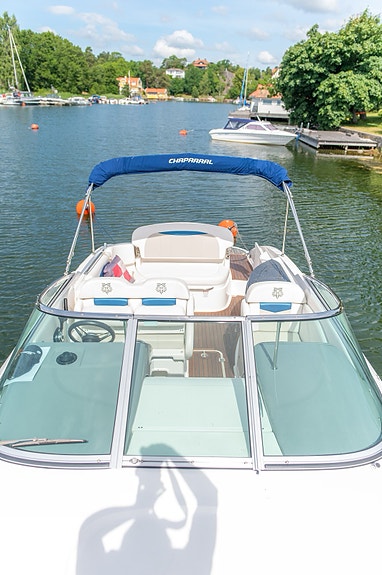 Chaparral 28.5 fot med Volvo Penta 320 hk V8 8 of 17