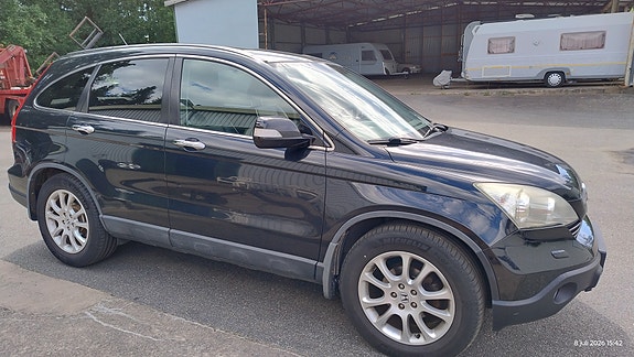 Honda CR-V 9 of 17