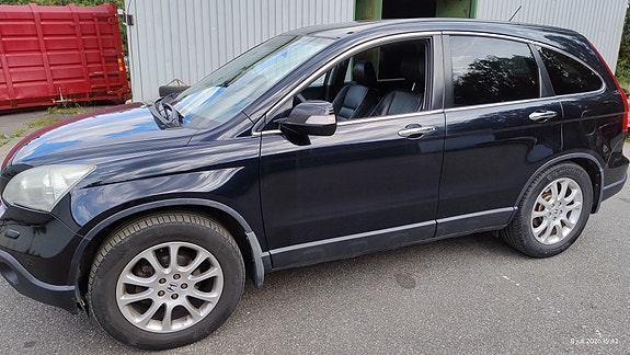 Honda CR-V 7 of 17