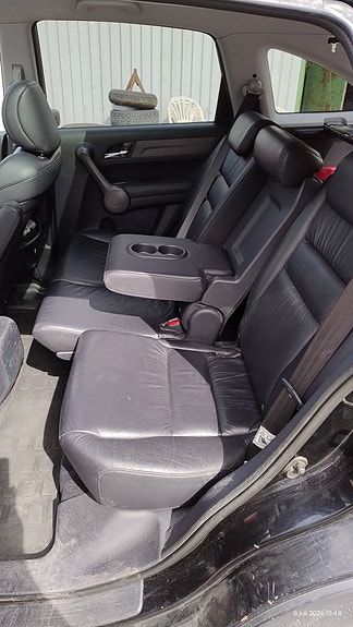 Honda CR-V 3 of 5