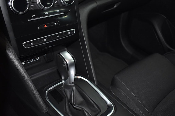 Renault Megane 9 of 14
