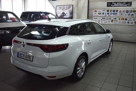 Renault Megane 2 of 14