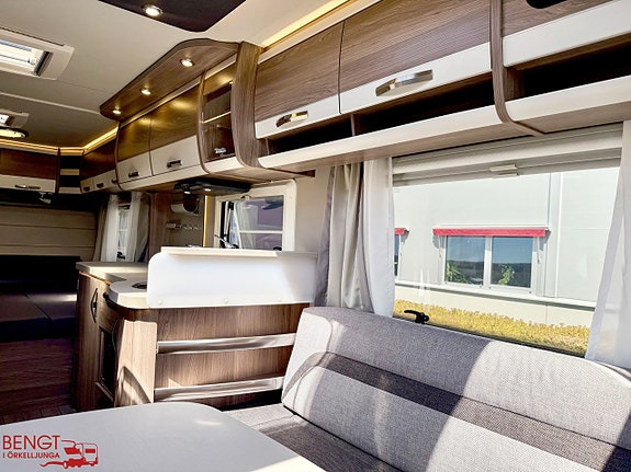 Knaus Südwind 580 UF Scandinavien Selection | Fransk säng | ALDE 9 of 21