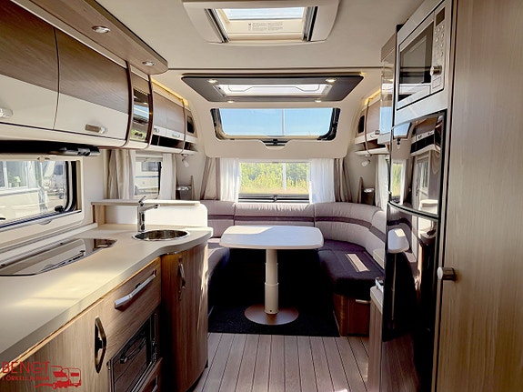 Knaus Südwind 580 UF Scandinavien Selection | Fransk säng | ALDE 19 of 21