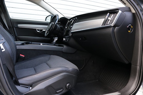 Volvo V90 17 of 22