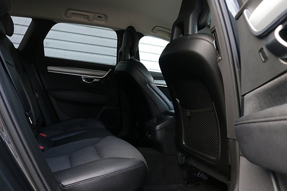 Volvo V90 18 of 22