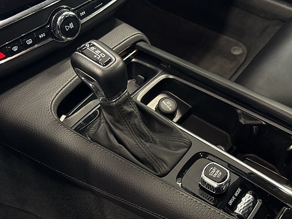 Volvo V90 18 of 27