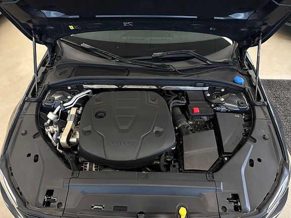 Volvo V90 24 of 27