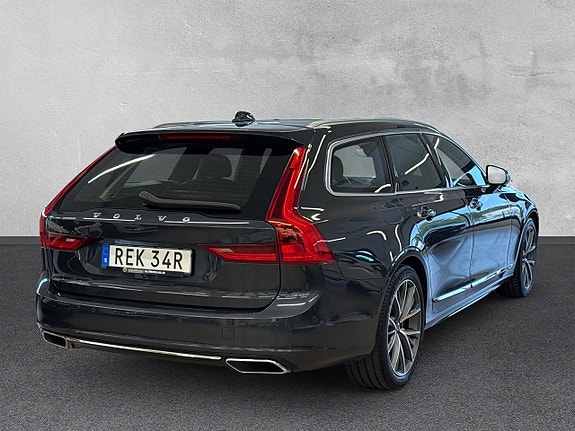Volvo V90 5 of 27