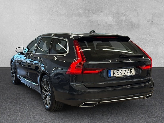 Volvo V90 3 of 27