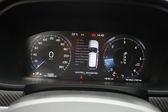 Volvo V90 Cross Country 11 of 25