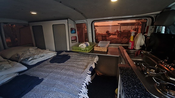 Volkswagen T28 Transporter 9 of 14