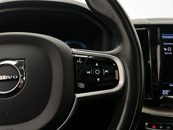 Volvo XC60 17 of 30