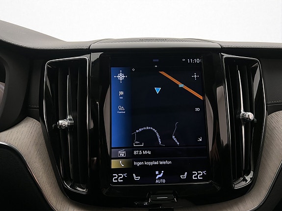 Volvo XC60 19 of 30