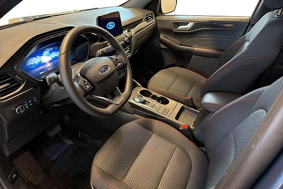 Ford Kuga 11 of 27