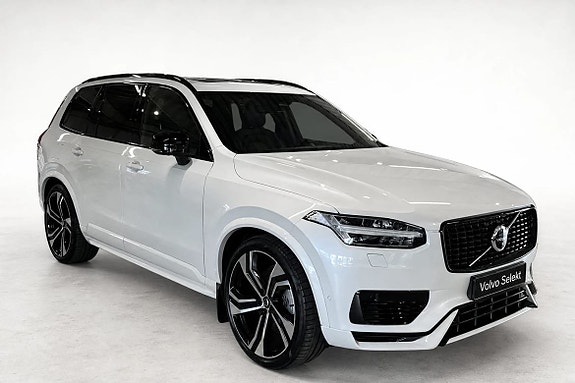 Volvo XC90 5 of 25