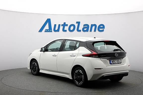 Nissan Leaf 6 of 28
