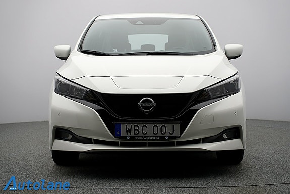 Nissan Leaf 12 of 28