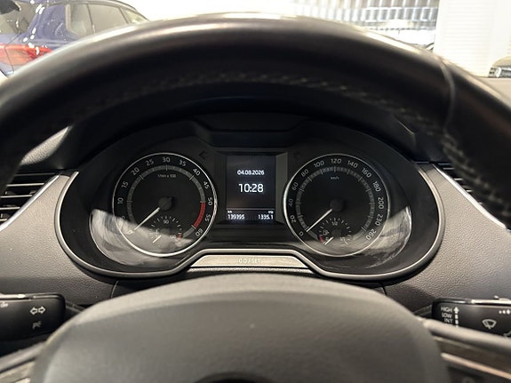 Skoda Octavia Scout 15 of 22