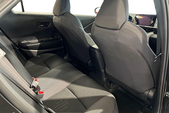 Toyota C-HR 9 of 21