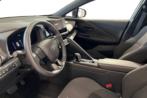 Toyota C-HR 14 of 21