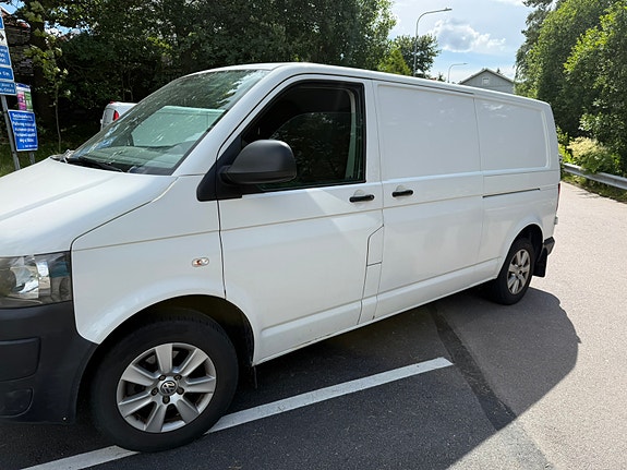 Volkswagen Transporter 2 of 5